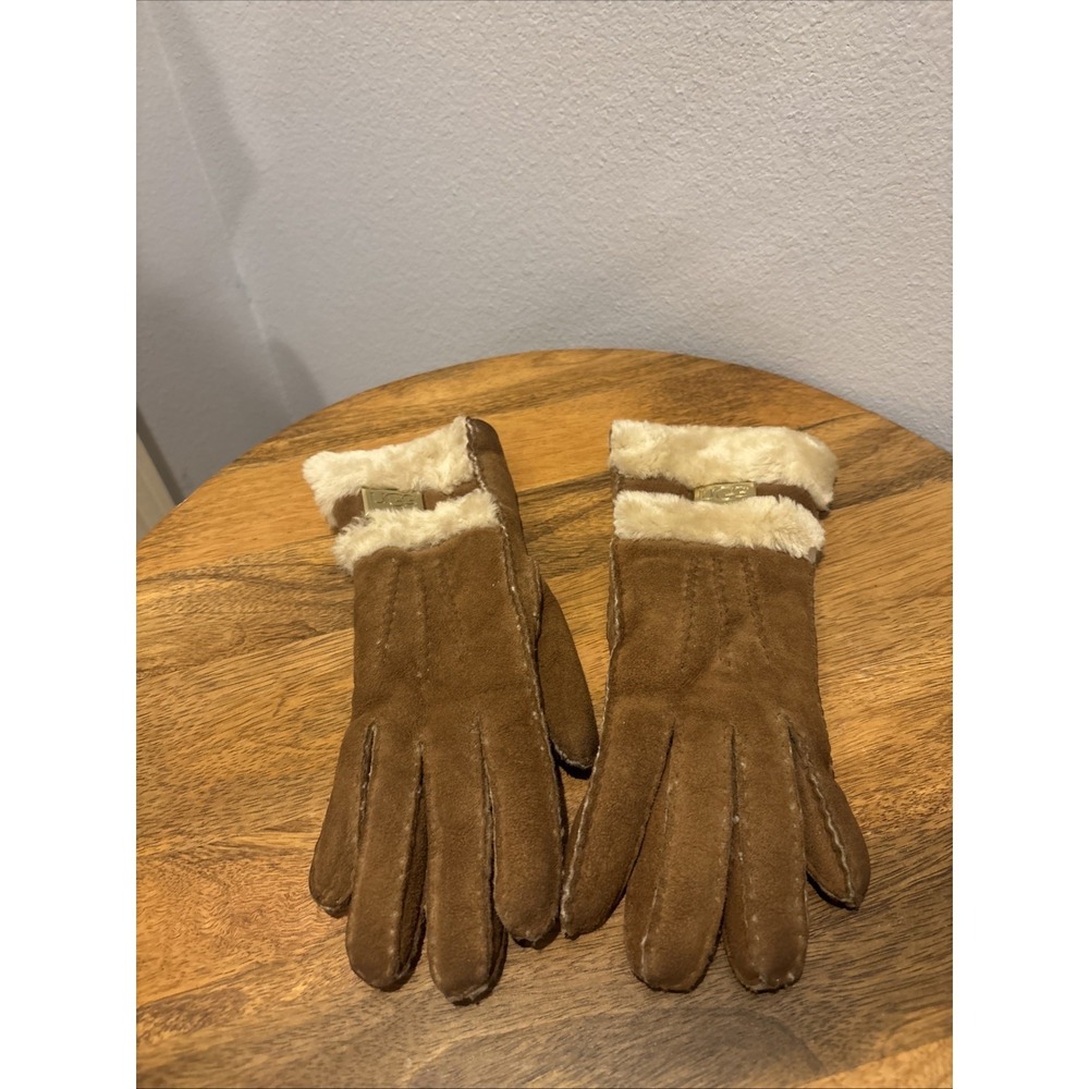 UGG Australia Gloves Shearling Sheepskin Women Size Small~Cuff~Logo